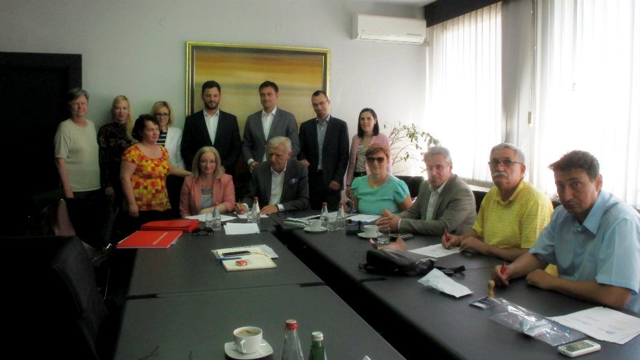 Umesto četiri -  jedno preduzeće 1