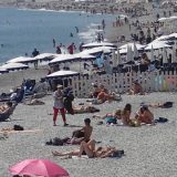 Građani Srbije na letovanja potroše milijardu evra 2