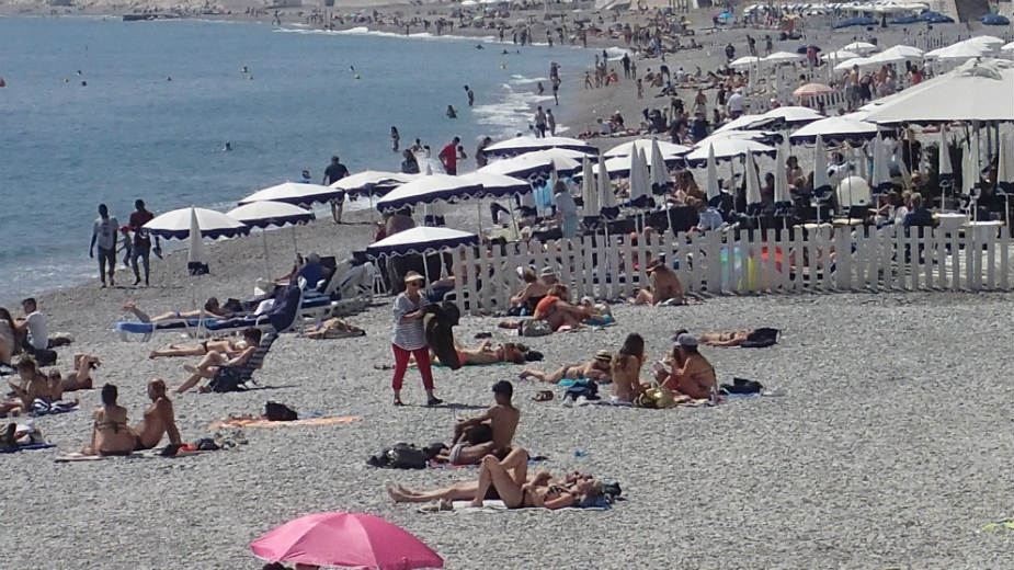 Građani Srbije na letovanja potroše milijardu evra 1