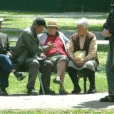 Vlada nije dovoljno vratila penzije svima 4