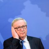 Junker: Italiji pokazati poštovanje, a ne držati lekcije 11
