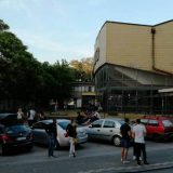 Bioskop Voždovac i dalje samo mesto za predizborne plakate 2