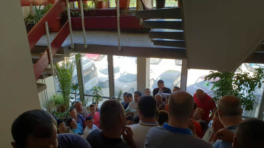 Da li su poslanici Orlić i Marković lobisti privatnog preduzeća 1