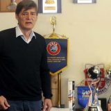 Kokeza promoviše Petrovića 6