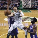 Boston u dramatičnoj završnici eliminisao Filadelfiju 2