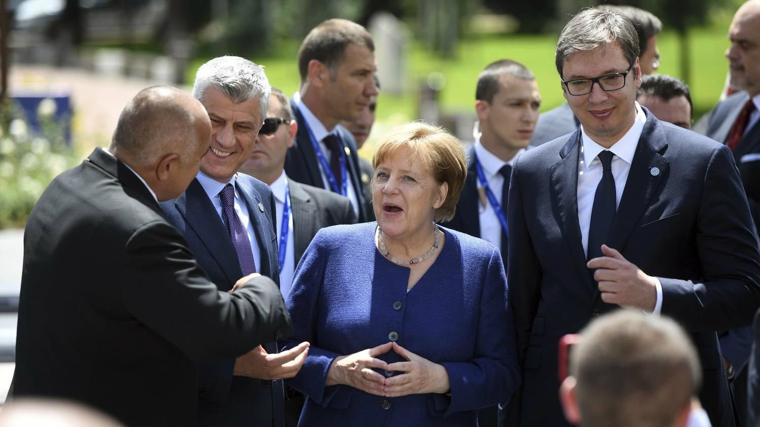 Vučić i Merkel: Ubrzati proces unapređenja dijaloga sa Prištinom 1