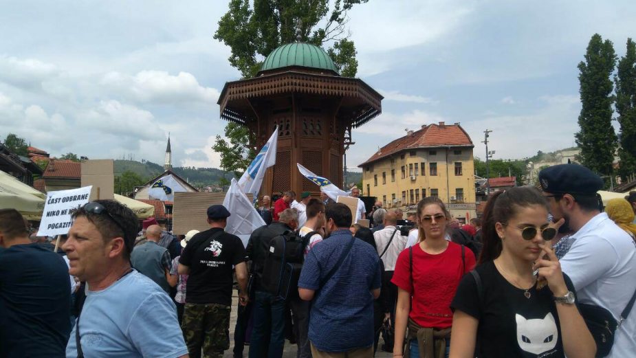 Skup podrške Atifu Dudakoviću u Sarajevu 1