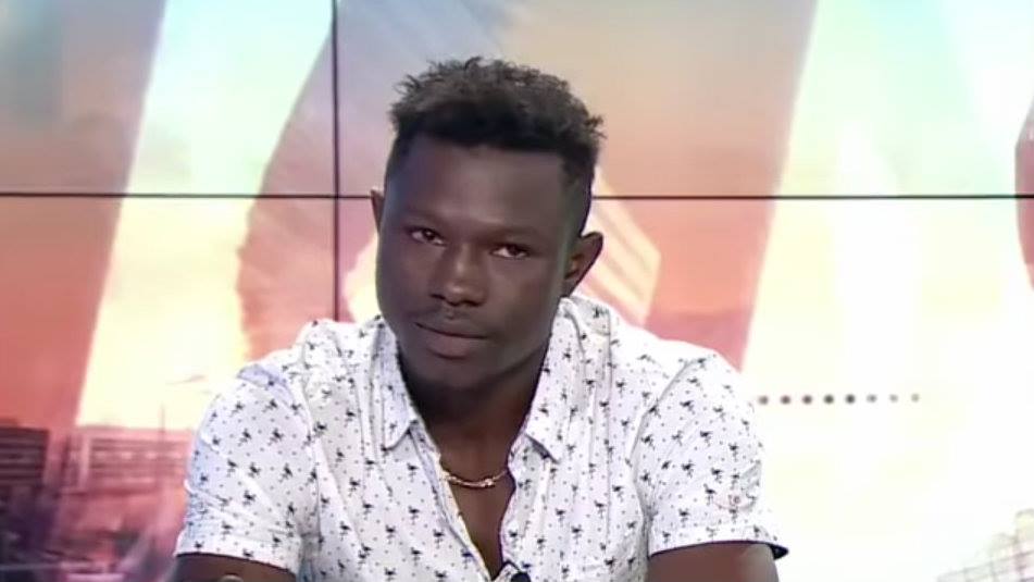 Francuska: Državljanstvo za malijskog migranta koji je spasio dete 1