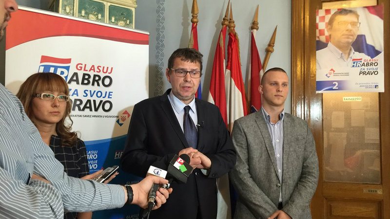 Žigmanov: Svi pomaci u položaju Hrvata posledica angažovanja Vučića 1