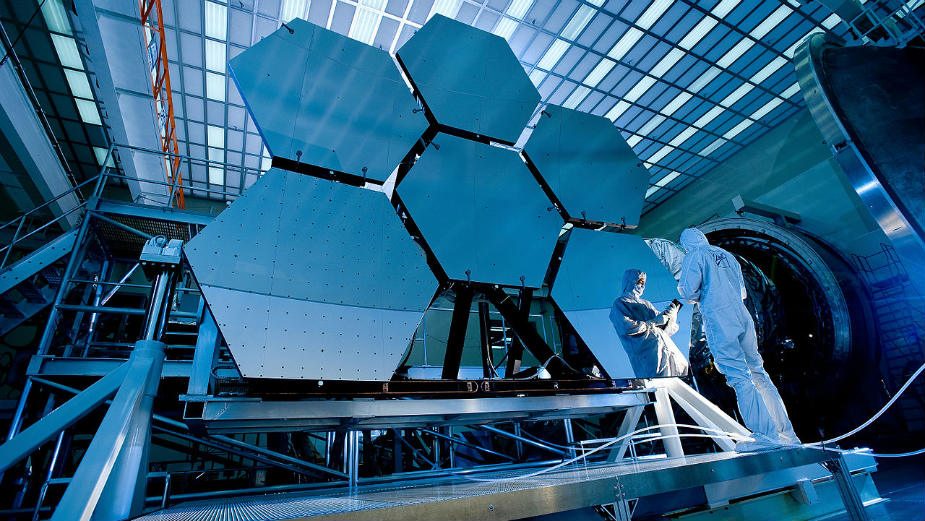 Džejms Veb teleskop: Kroz galaksije i planete za svako dete 1