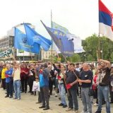Završen protest oružara iz Kragujevca ispred Skupštine 4