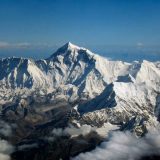 Koliko je visok Mont Everest? 3