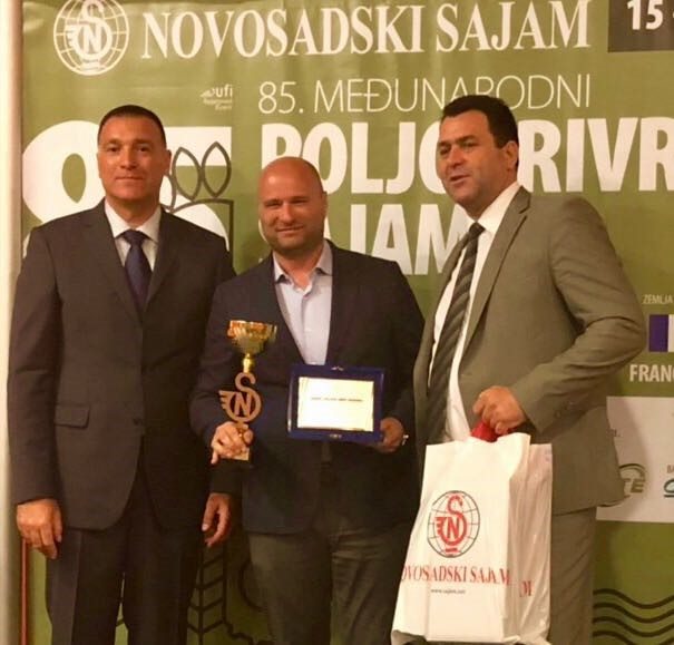 Interproduct proglašen za šampiona među pršutama na poljoprivrednom sajmu 1 Interproduct proglašen za šampiona među pršutama na poljoprivrednom sajmu 1