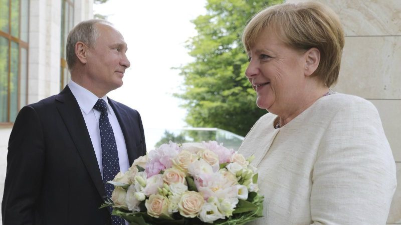 Merkel i Putin o Iranu 1