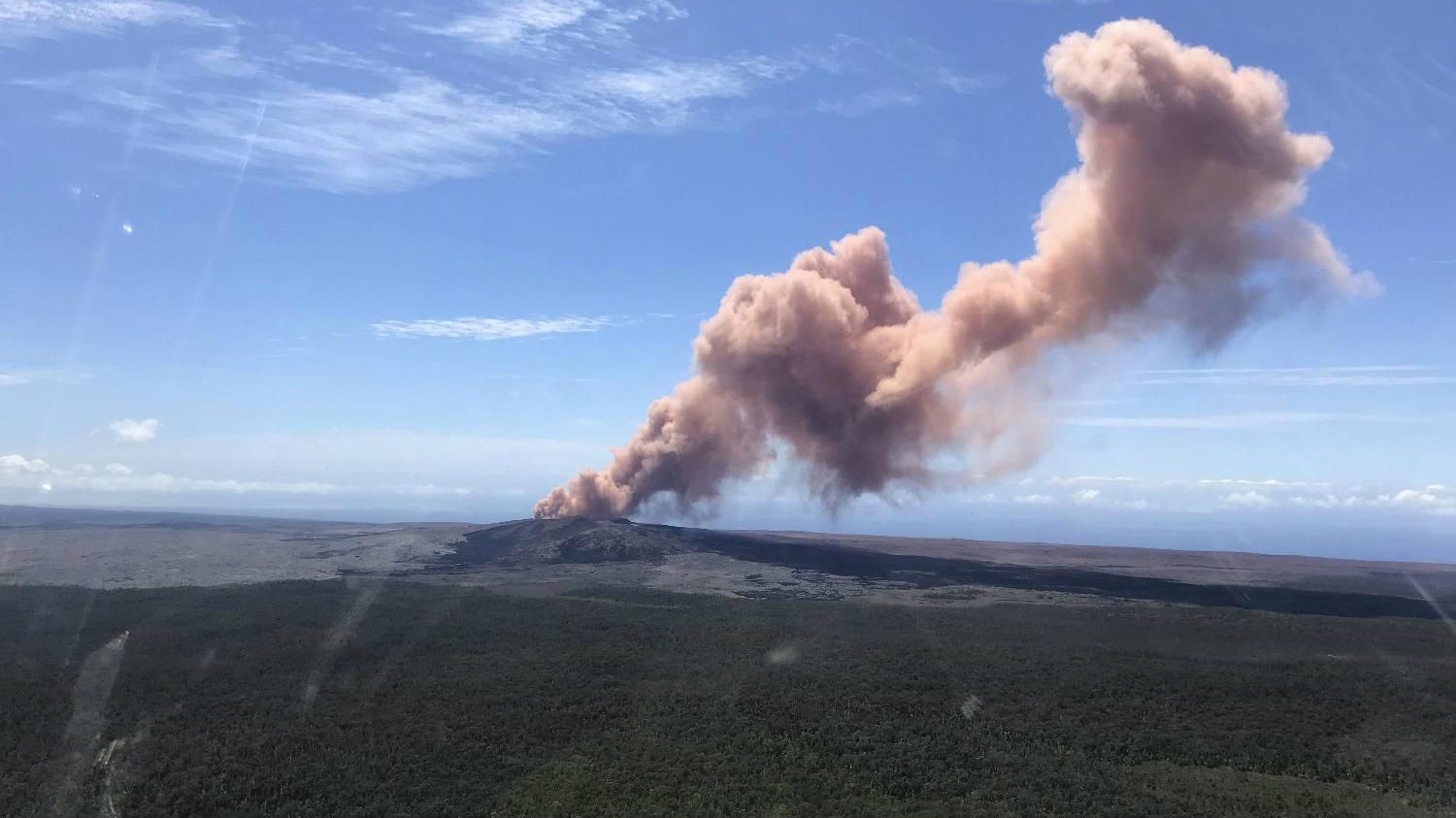 Evakuacija na Havajima zbog erupcije vulkana 1