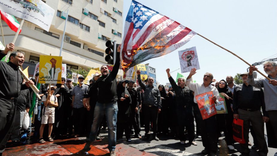 Amerika traži podršku EU za pritisak na Iran 1