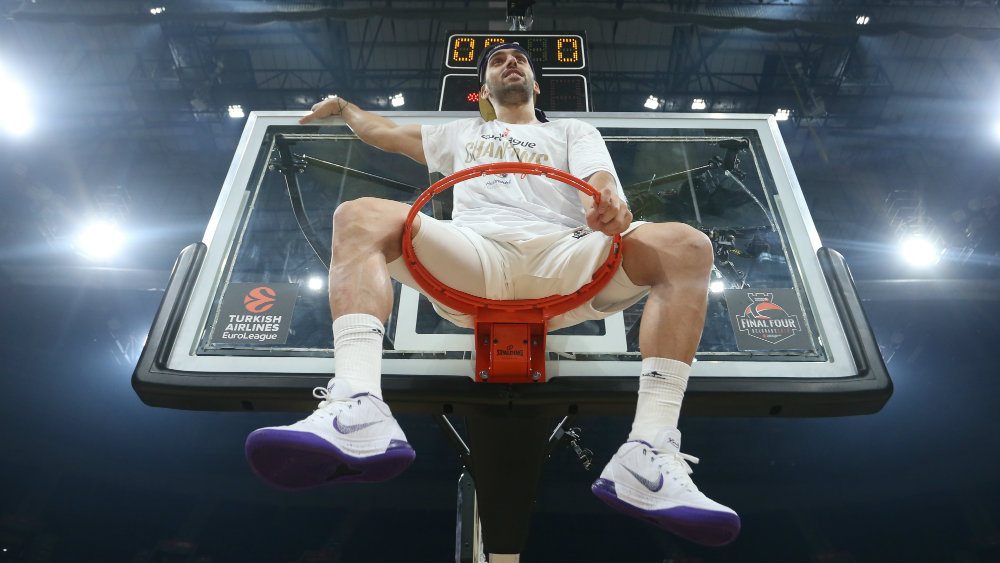 Do vatrometa iz senke 1