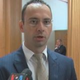 Simić: "Izmišljotine" da Tači hoće da ukine takse 12