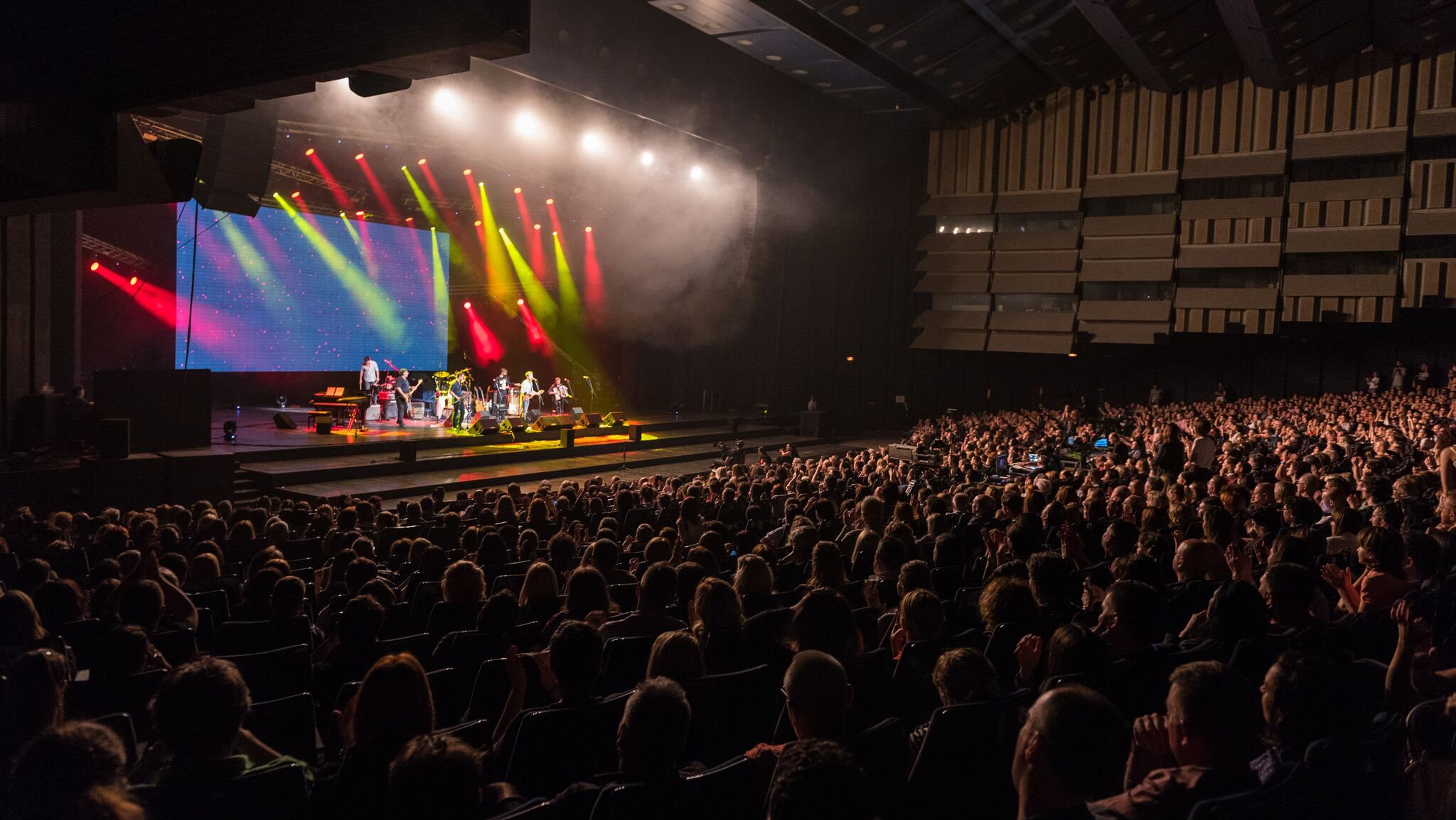 Dirljivim koncertom proslavljen 60. rođendan Vlade Divljana (FOTO, VIDEO) 1