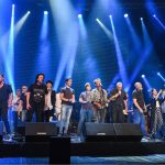 Dirljivim koncertom proslavljen 60. rođendan Vlade Divljana (FOTO, VIDEO) 8