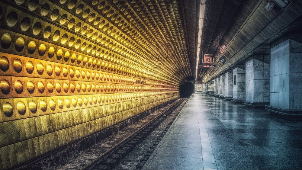 Beč zabranio konzumiranje hrane u metrou 1