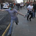 Navaljni opet priveden na protestima protiv Putina (FOTO) 5