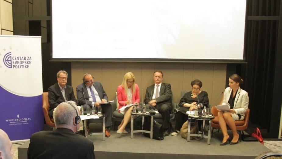 Emanuilidis: Reforme u interesu i budućih članica Unije 1