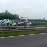 Teška saobraćajna nesreća, poginulo dete i vozač kombija 15