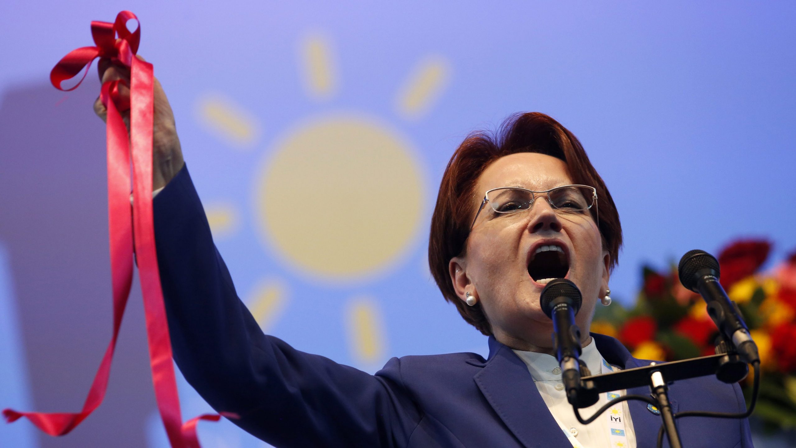 Turska “čelična dama” konkurent Erdoganu 1