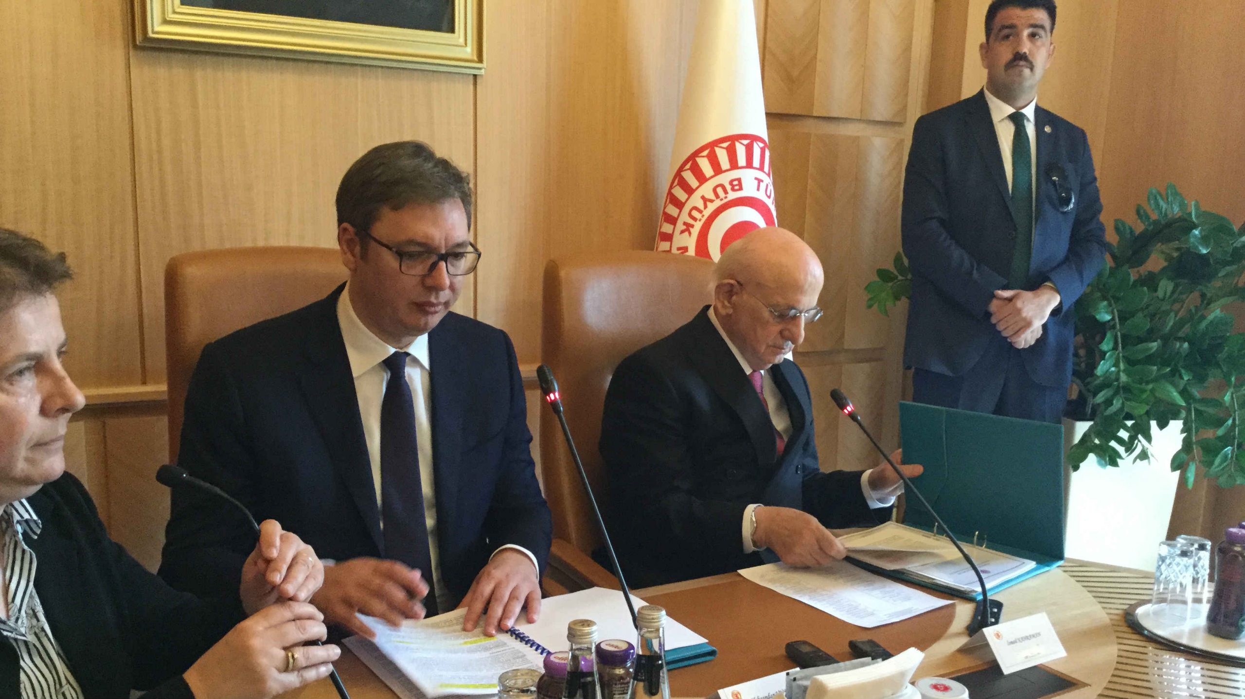 Vučić i Kahraman: Jačanje regionalne saradnje u interesu obe zemlje 1