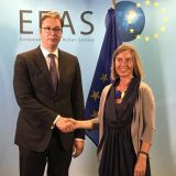 Vučić i Tači imali različita očekivanja od sastanka 8