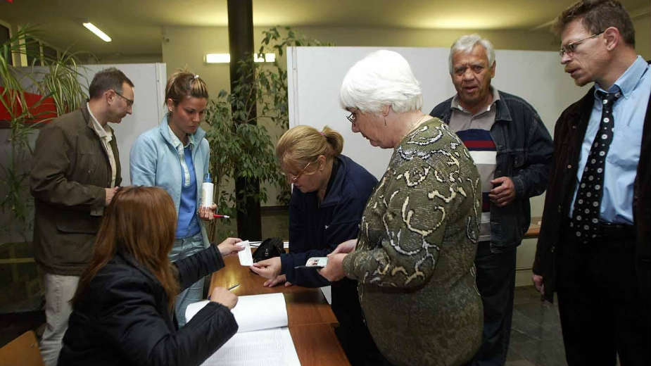 Kakvo pitanje očekuje građane na predstojećem kosovskom referendumu 1