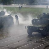 Dok kriminalci vršljaju, država prikazuje silu 11