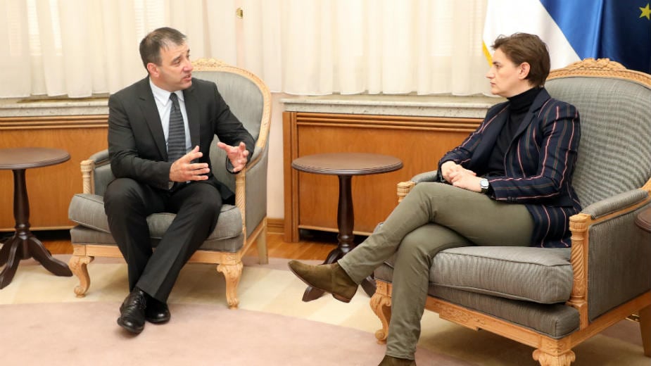 Brnabić: Suočićemo se sa problemima lokalnih samouprava 1