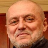 Sadim bostan, sadim belu ružu... 4