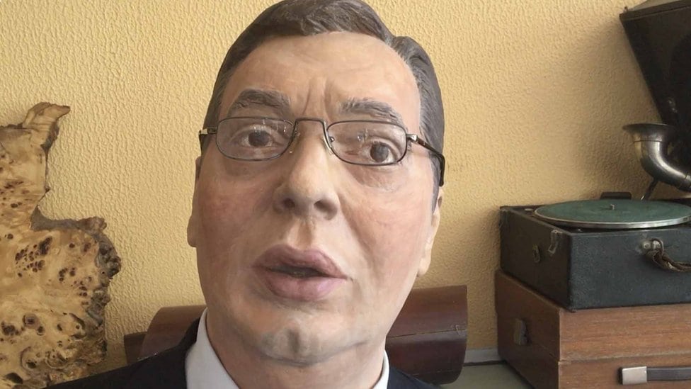 Fipsana glava predsednika Vučića