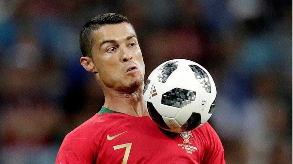 Ronaldova nadljudska igra u fotografijama 3 Ronaldo