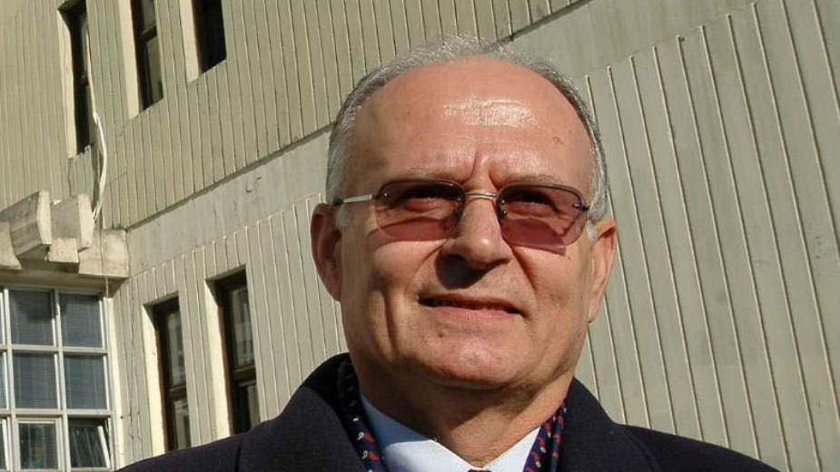 Carstvujuća gospoda 1