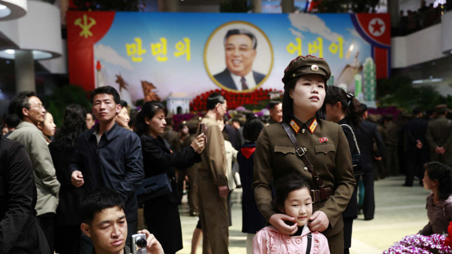 Prvo "nuklearne pepeljare" pa poziv na pregovore o miru 1