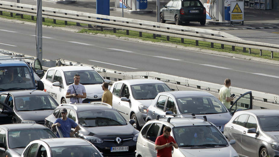 Vučićeva izjava - udar na NIS 1