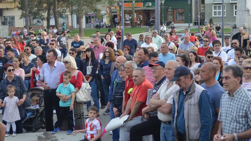 Bivši radnici Zastave kamiona danas nastavili protest 1