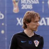 Modrić igra za Mamića 10