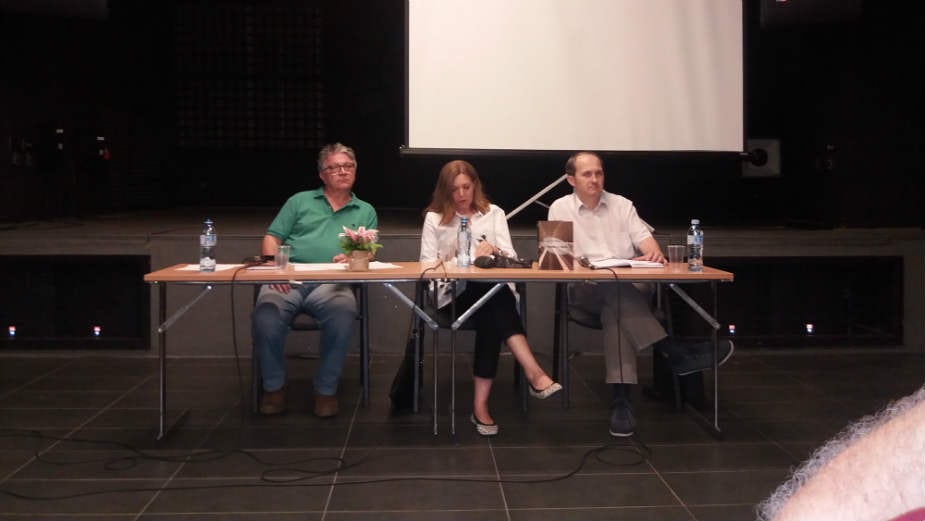 Protiv zavere ćutanja o propasti Jugoslavije 1