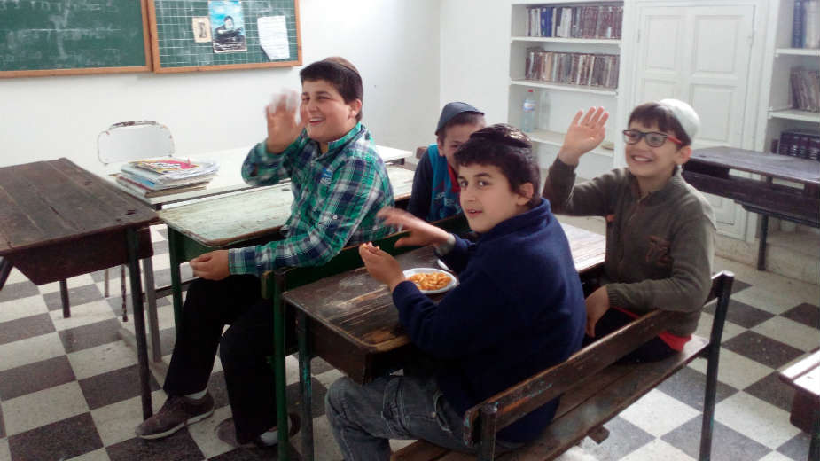 Đerba: Deca koja se raduju obrazovanju 1 Đerba: Deca koja se raduju obrazovanju 1