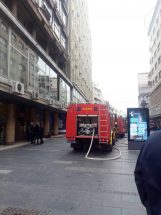36331385_10215309020654677_3776244781194149888_n Požar u Knez Mihailovoj ulici 3