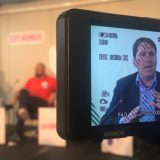 Primer lažne vesti - fotografija Mesića sa rukama u obliku dvoglavog orla 15