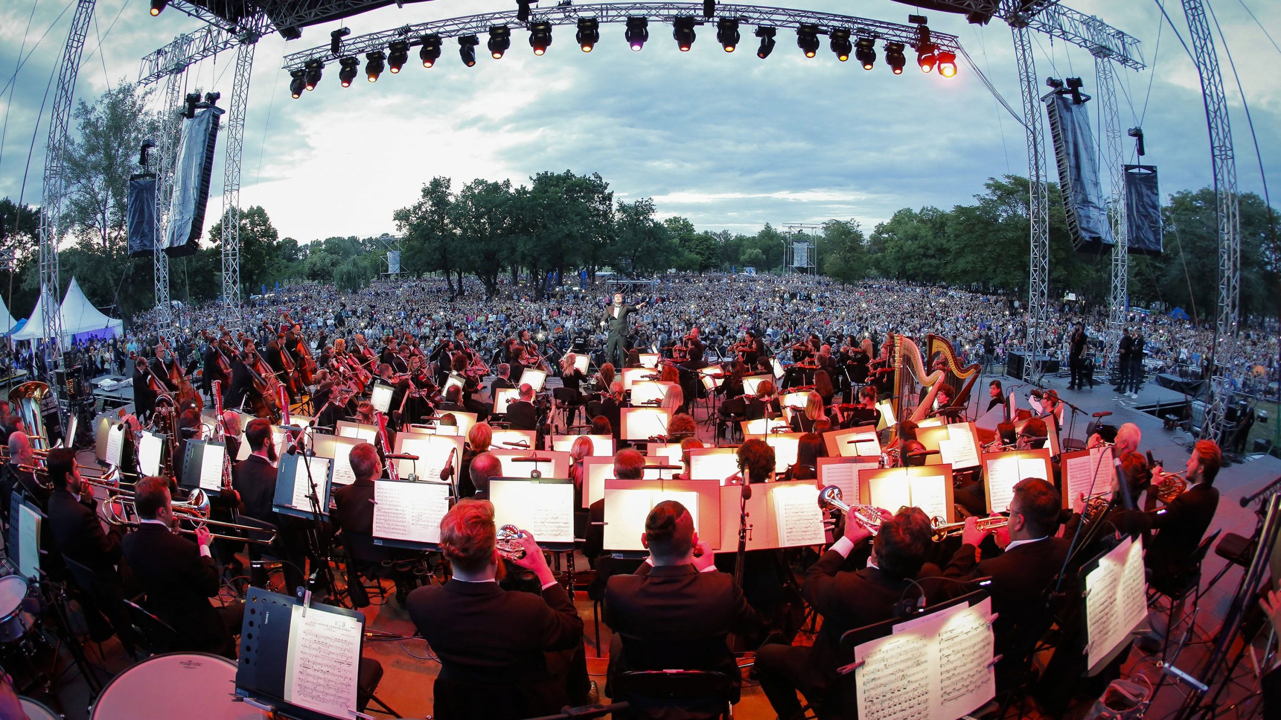 Filharmonija oborila svoj rekord, oko 40.000 ljudi na muzičkom pikniku 1