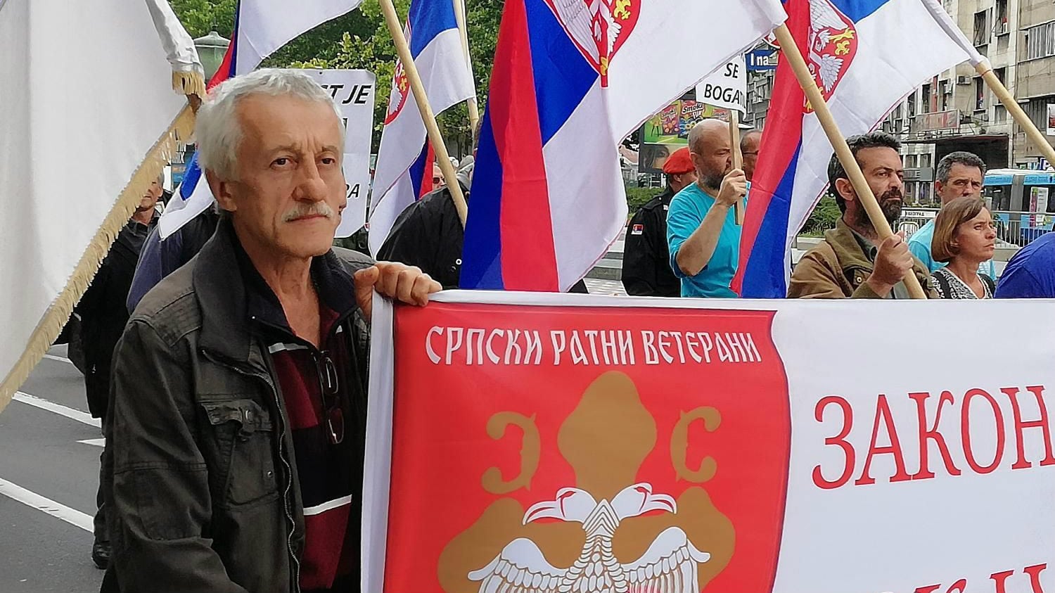 Ratni vojni invalidi ušli u parlament i otpočeli štrajk glađu 1