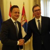 Vučić i Sijarto: Neophodna saradnja u postavljanju prema migrantskoj krizi 7