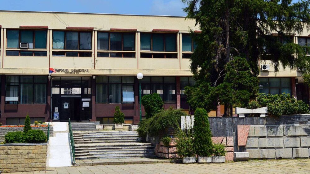 Referendum: U Narodnoj biblioteci Užice do 15 časova je glasalo 146 građana, izjašnjavanje protiče bez ikakvih problema 1